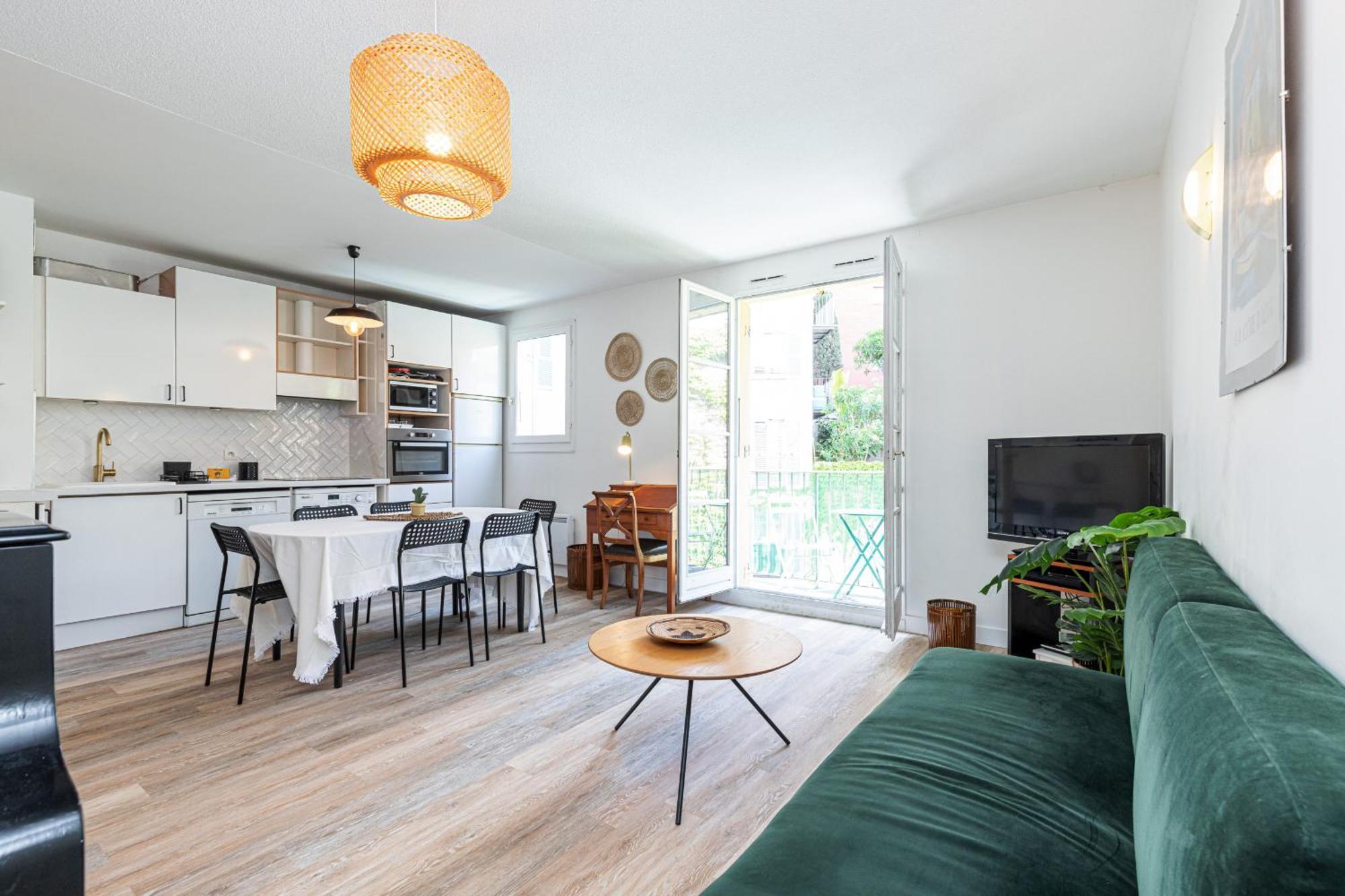 2 Bdrs & Parking In The Old Town ! Apartment Nisa Exterior foto